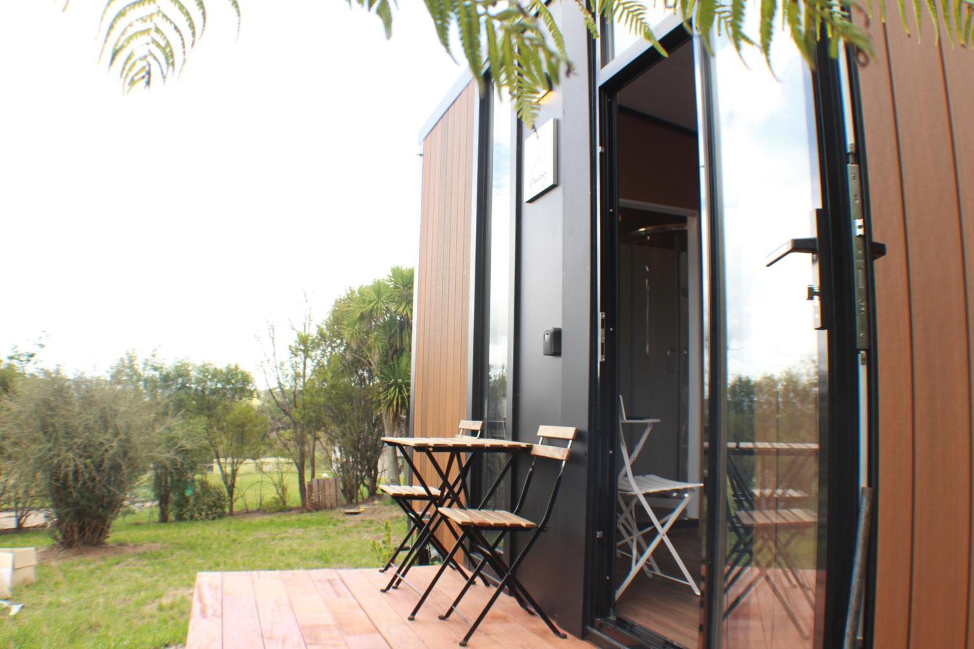 Cozy Cabin2 With Outdoor Bath At Dairy Flat Farm Waitoki Buitenkant foto