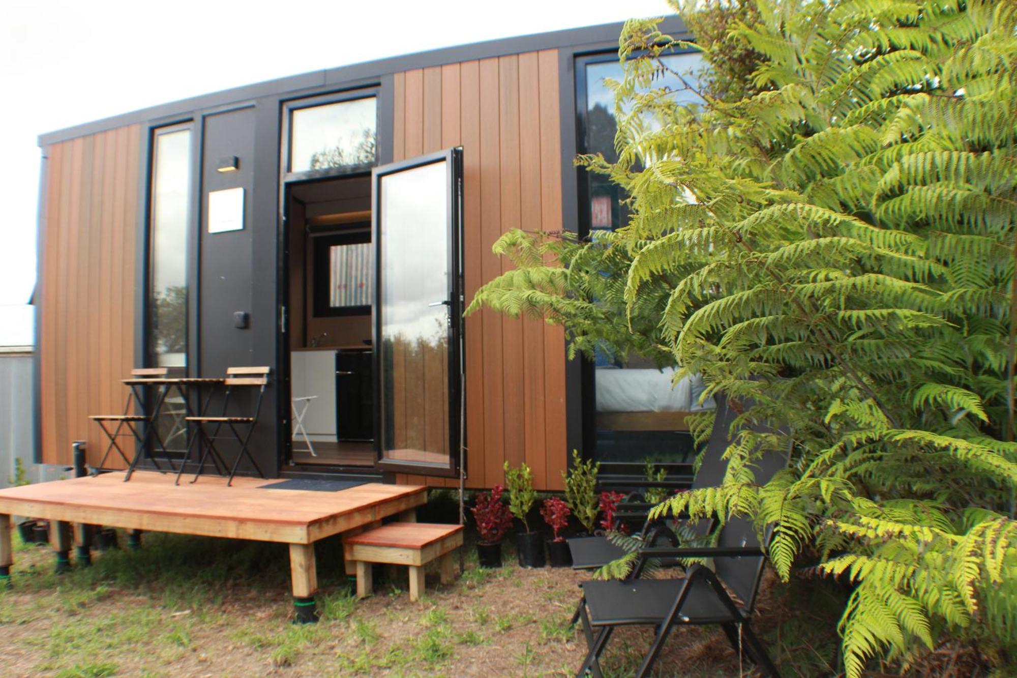 Cozy Cabin2 With Outdoor Bath At Dairy Flat Farm Waitoki Buitenkant foto